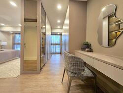 Shrewsbury Road (D11), Terrace #513703151